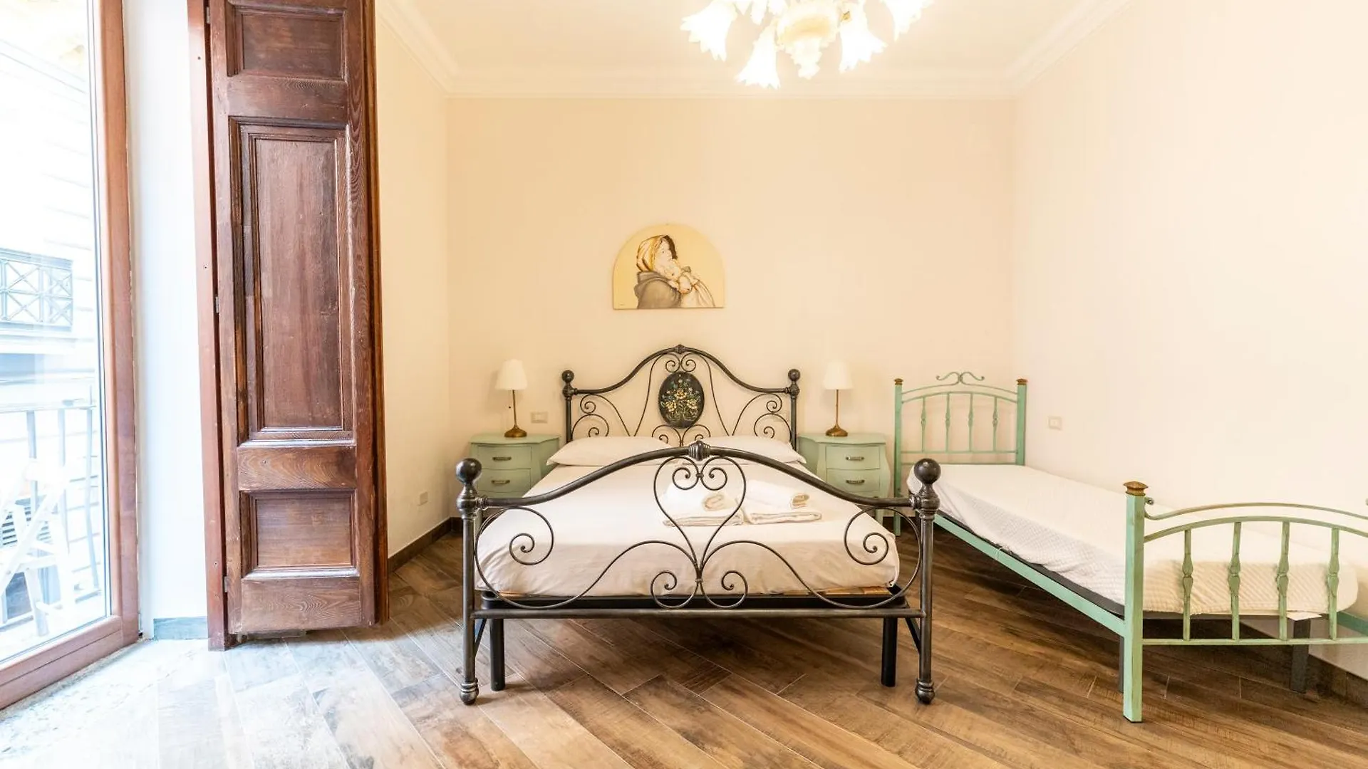 Via Carlo De Cesare 56 Apartment Naples